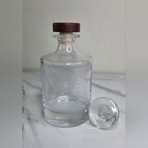 The Infinity Decanter - Luxury Blending Bottle